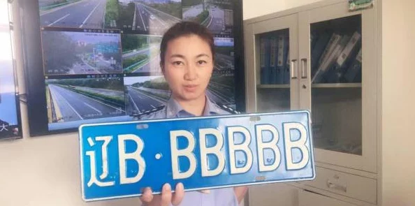 肥婆老BBB肥婆BBBBB：新动态揭示她的生活变化与健康管理，网友热议其减重成功与心态转变！